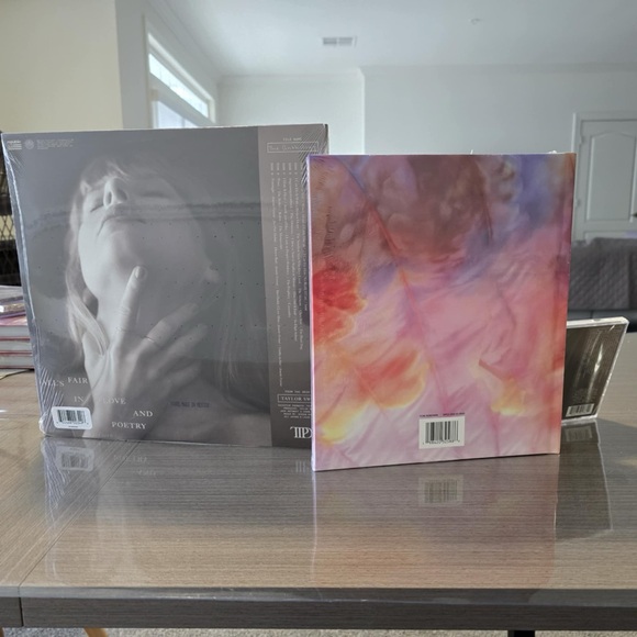 Taylor Swift The Tortured Poets Department TTPD Anthology Target CD Vinyl & Book - Picture 2 of 9